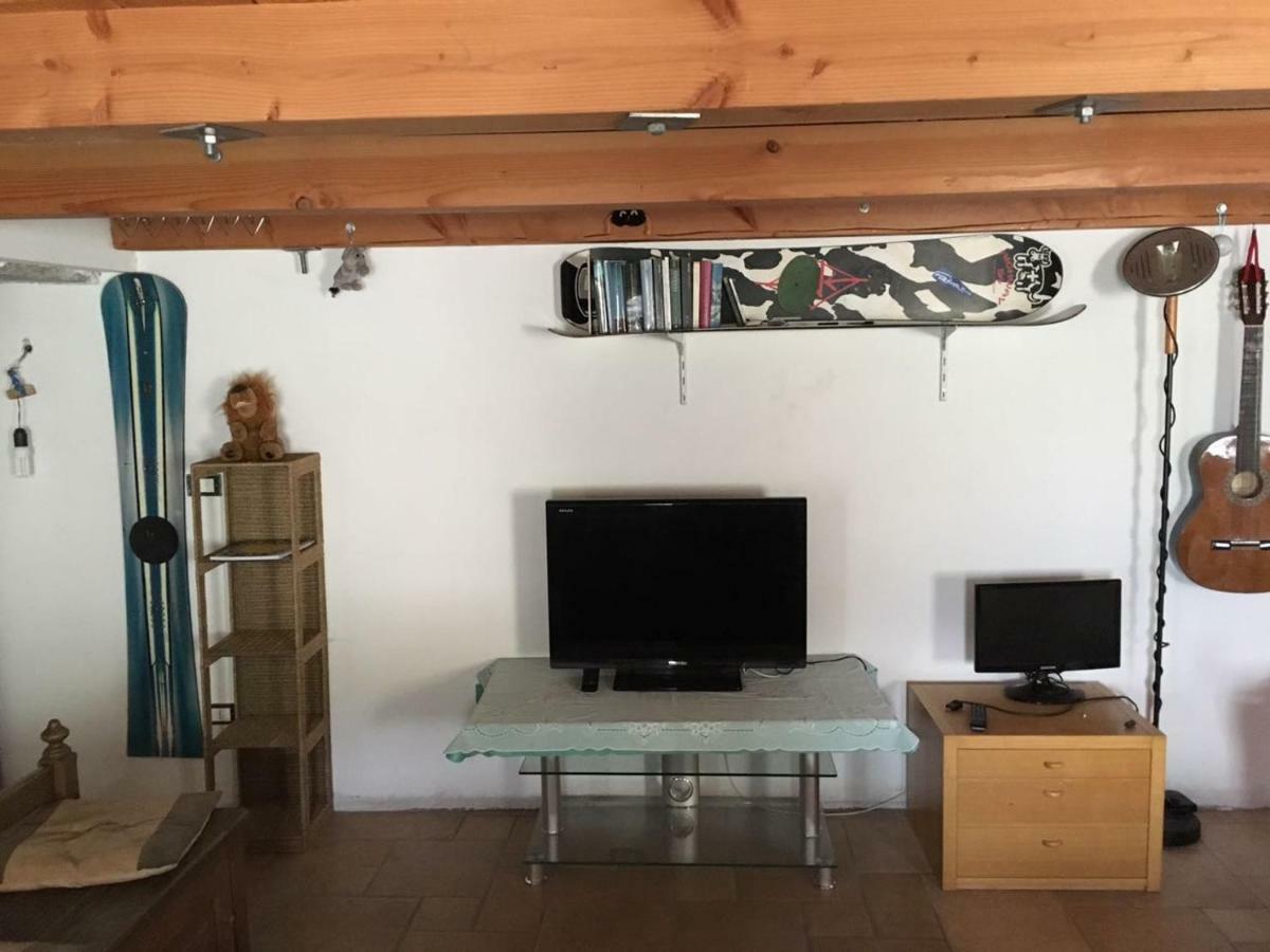 אאוסטה La Maison Cache מראה חיצוני תמונה